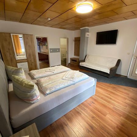 Pension Florion Бернбург Екстер'єр фото